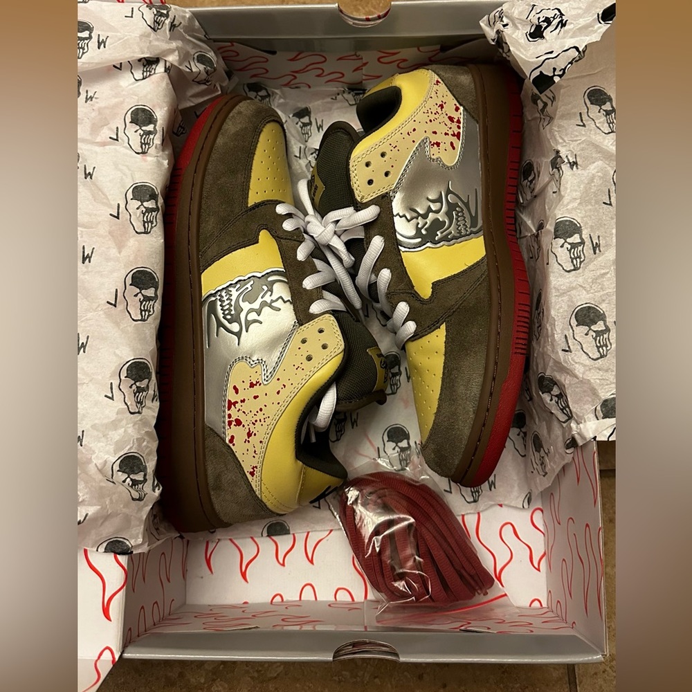 Ds warren lotas sneakers “chainsaw” colorway